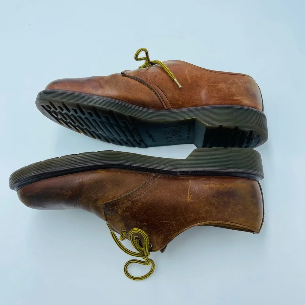 Mens Vintage Brown Oxford Made In England Dr. Martens 1461